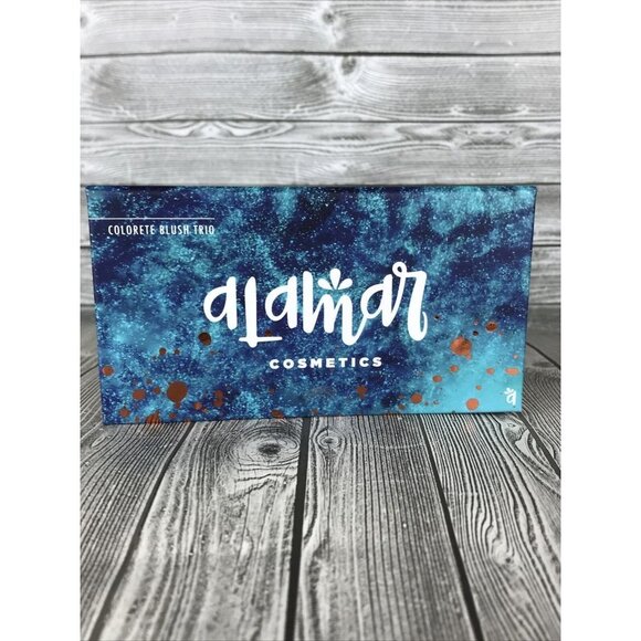 Alamar Cosmetics Colorete Blush Trio MEDIUM-TAN/ 8g/0.28 Oz NWOB - Picture 1 of 4